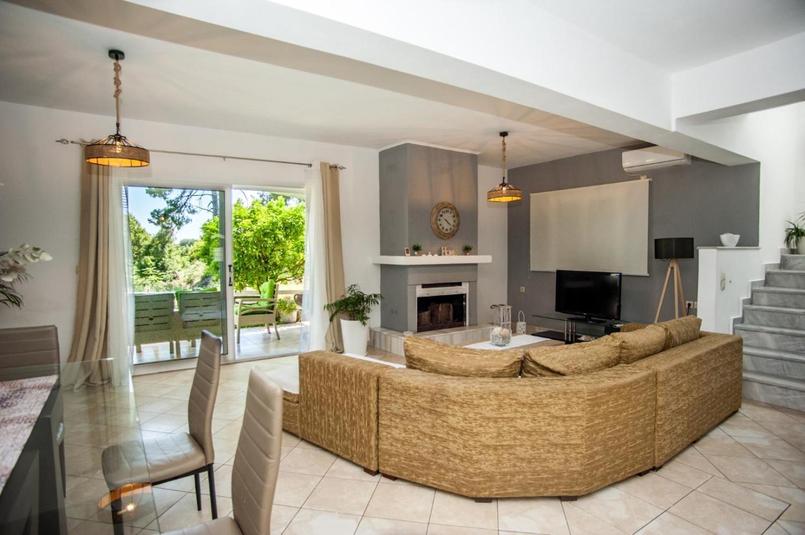 Gravanis Ir Home Pesádha المظهر الخارجي الصورة