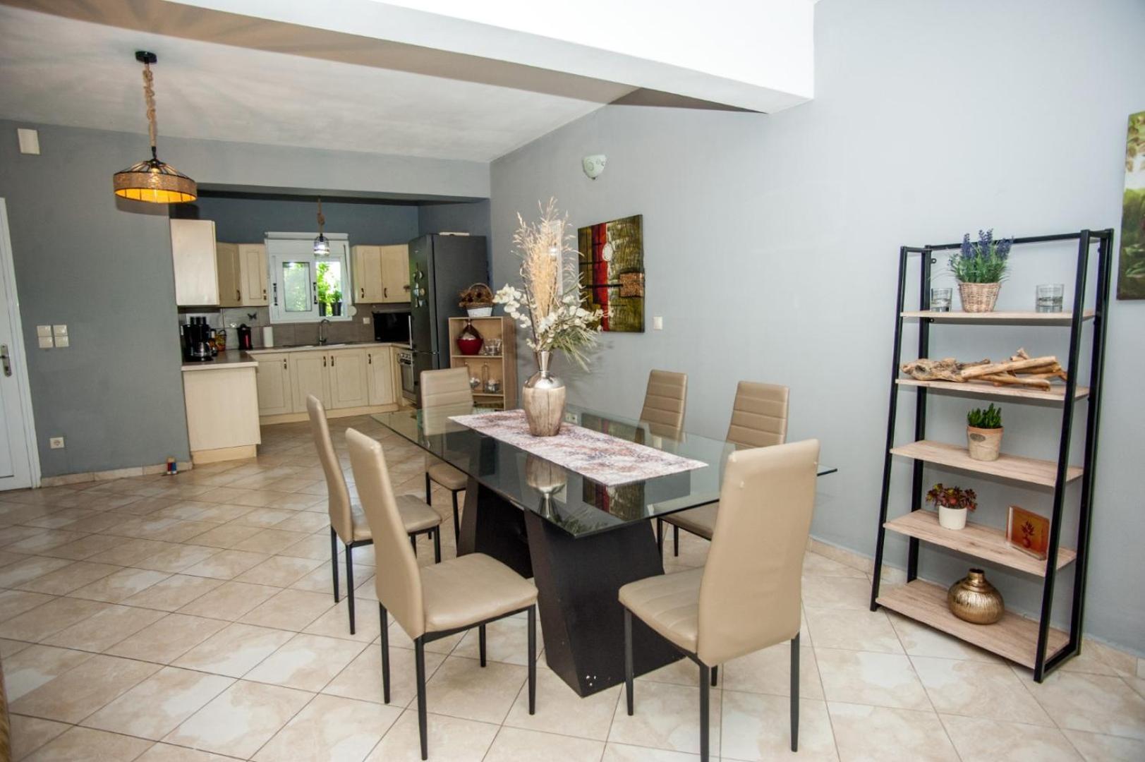 Gravanis Ir Home Pesádha المظهر الخارجي الصورة